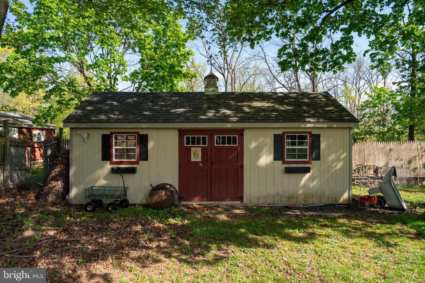 514 Fairhill Road photo 40