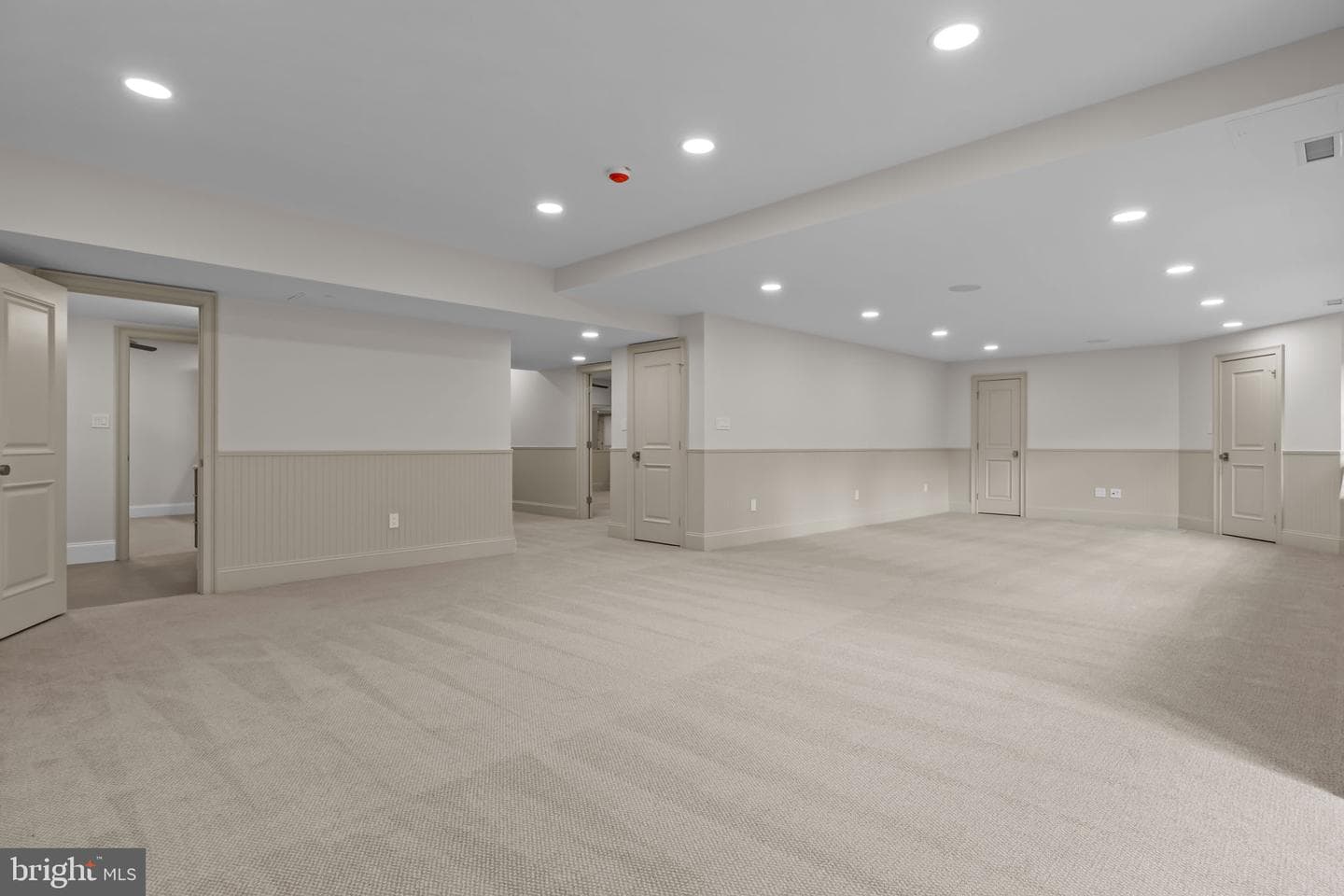 102 Pickwick Drive photo 85