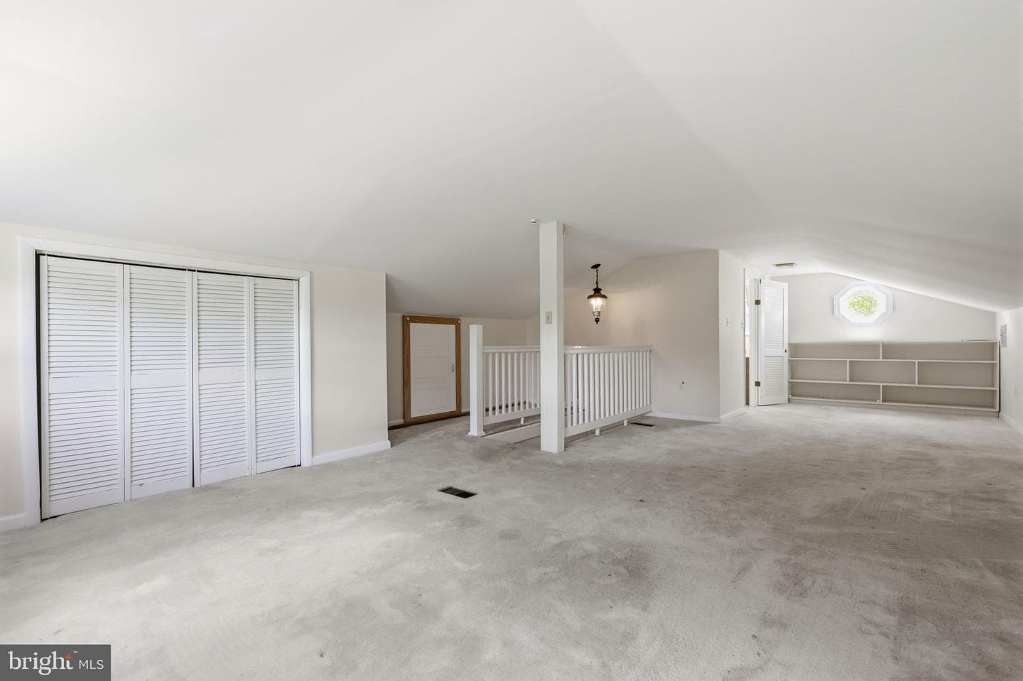 1696 Chestnut Ridge Road photo 25