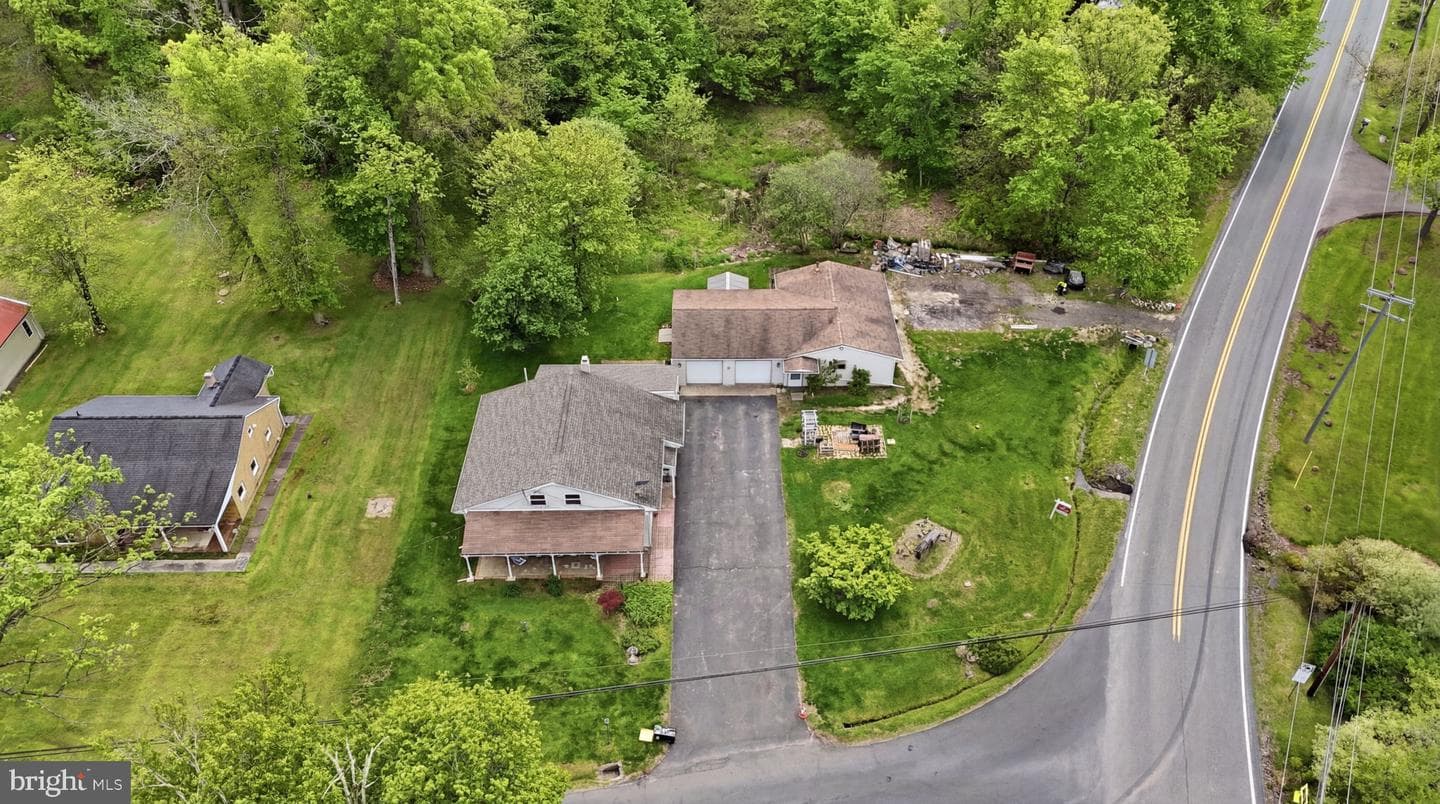 1696 Chestnut Ridge Road photo 35