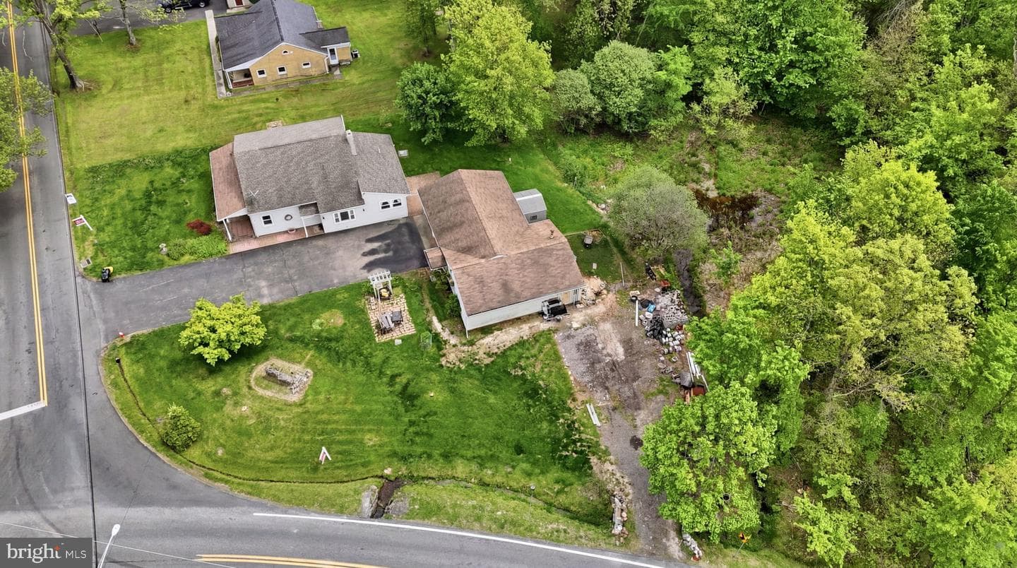 1696 Chestnut Ridge Road photo 37