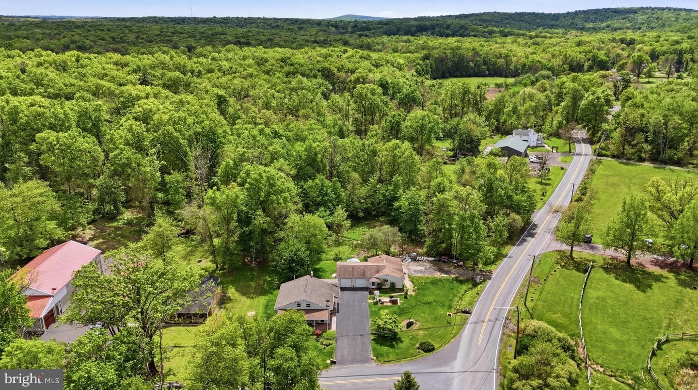1696 Chestnut Ridge Road photo 42