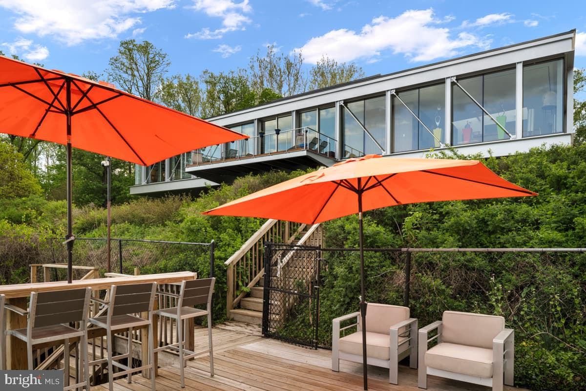 2710 River Road photo 65