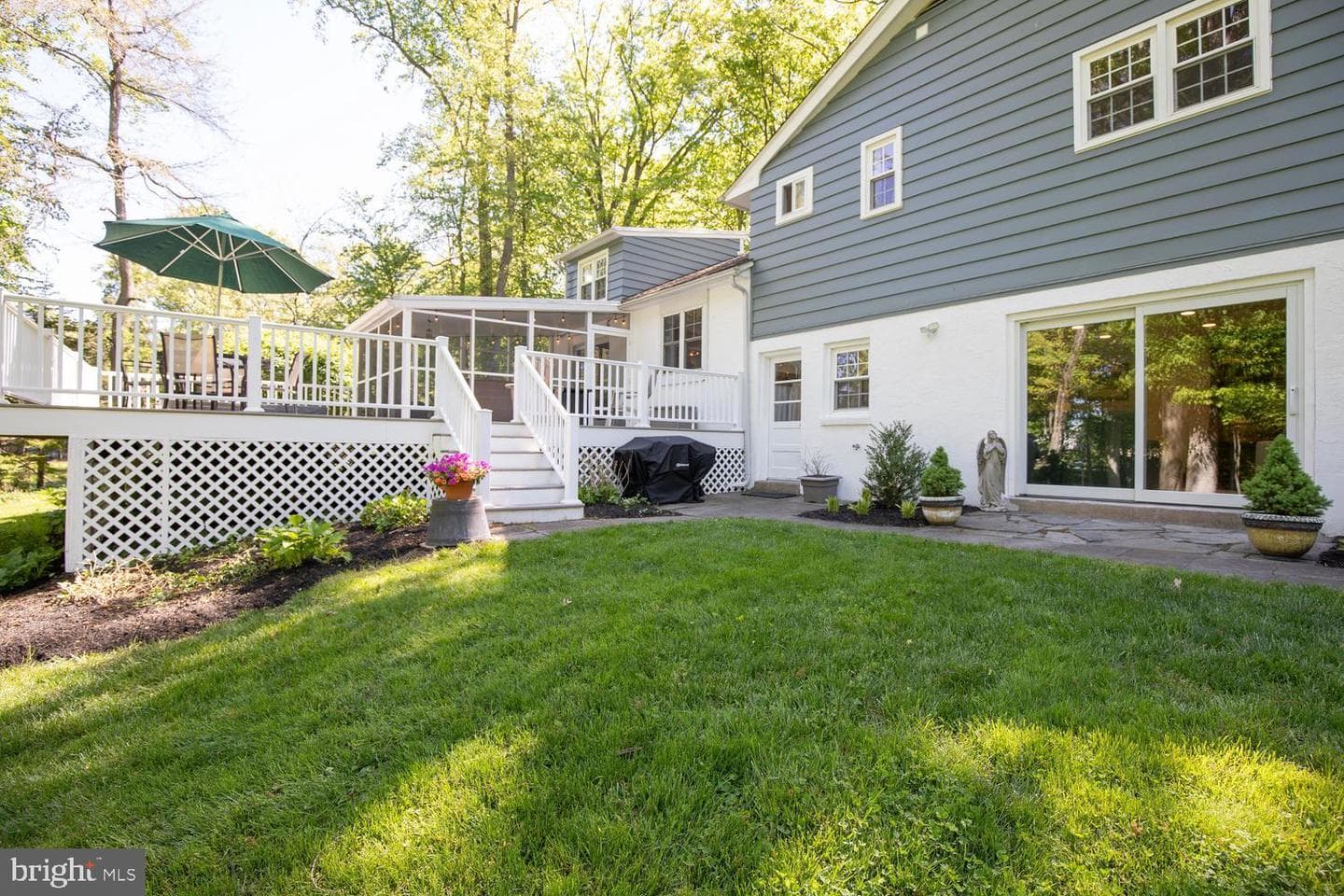 90 Buttonwood Lane photo 44