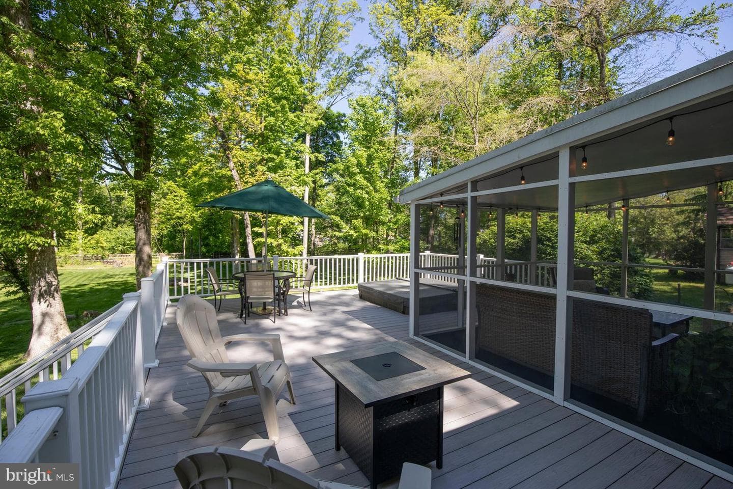 90 Buttonwood Lane photo 46