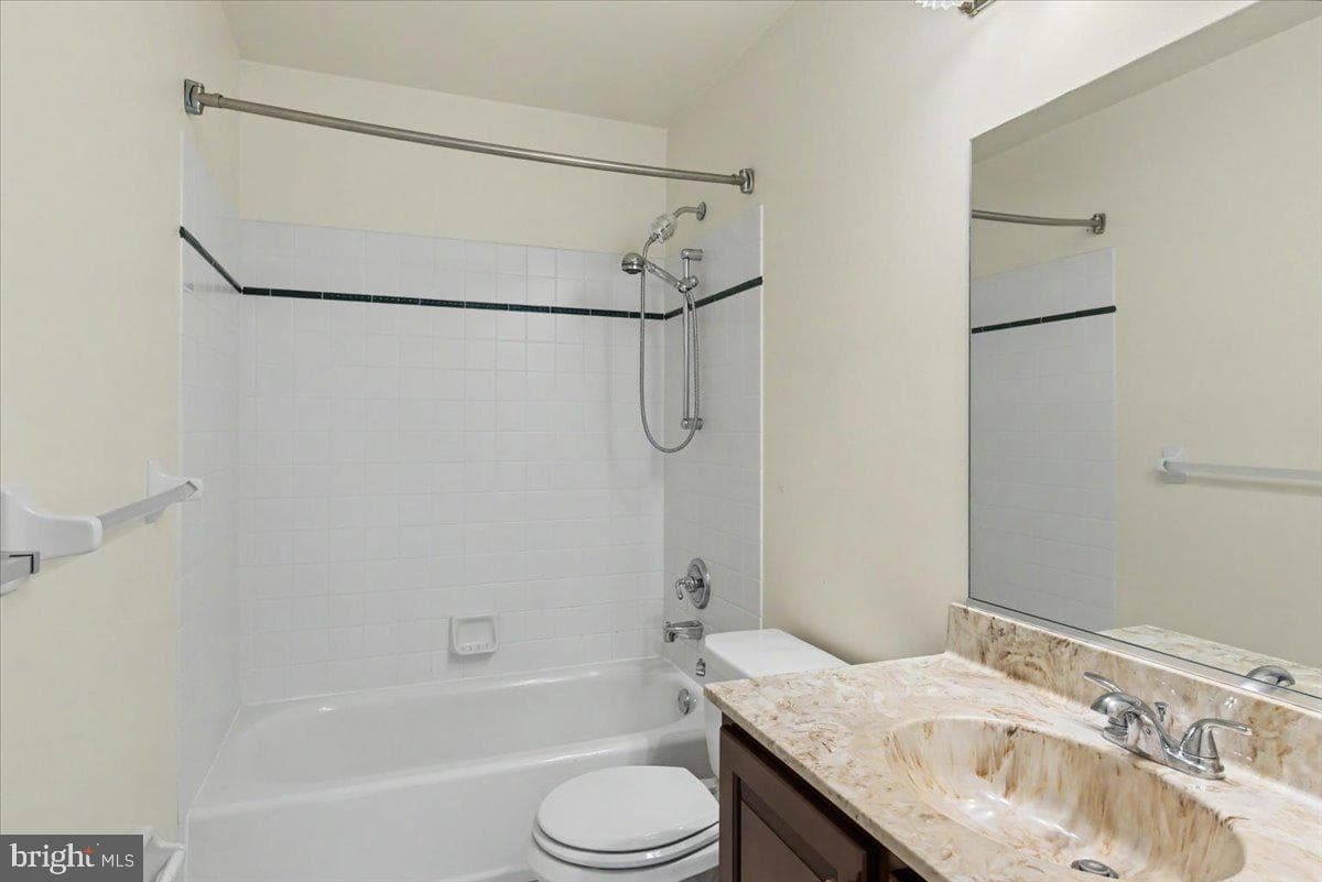 1558 River Road photo 29