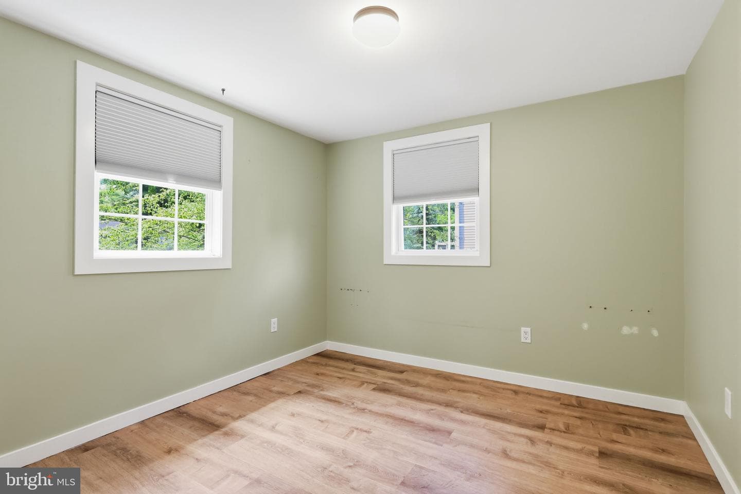 726 Bridgetown Pike photo 65
