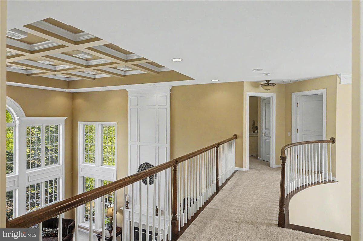 104 Meadowview Drive photo 34