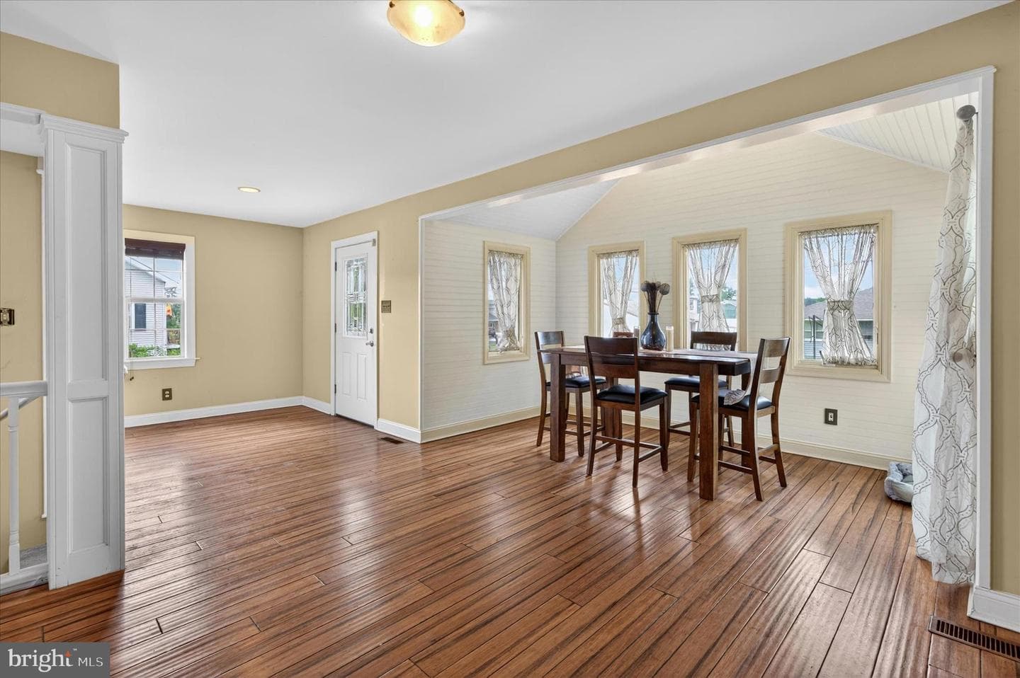 280 Olive Street photo 11