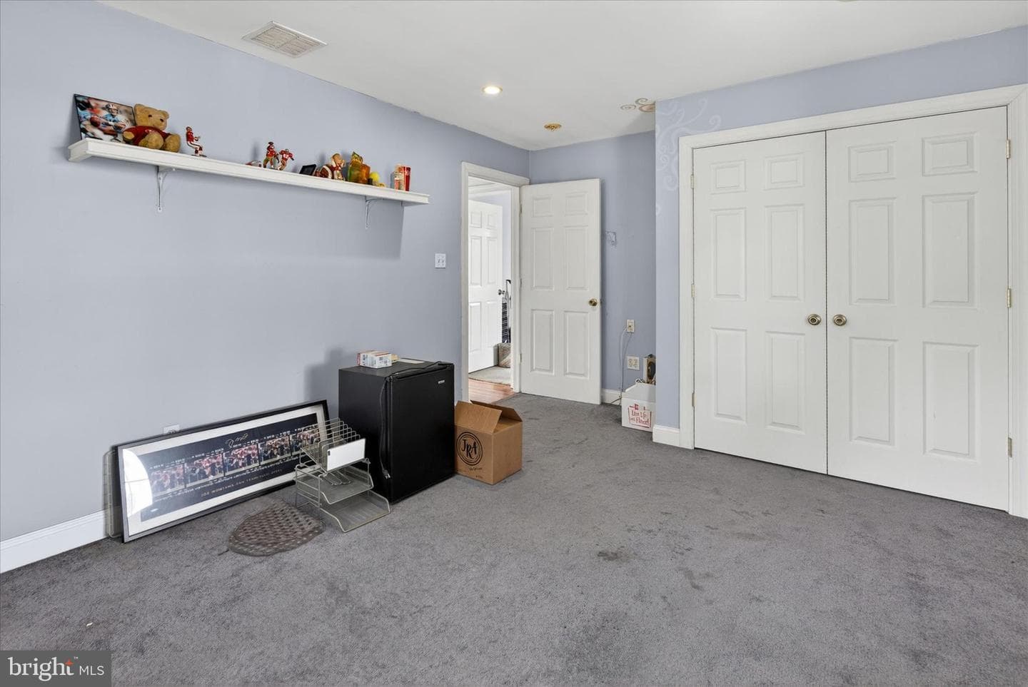 280 Olive Street photo 39