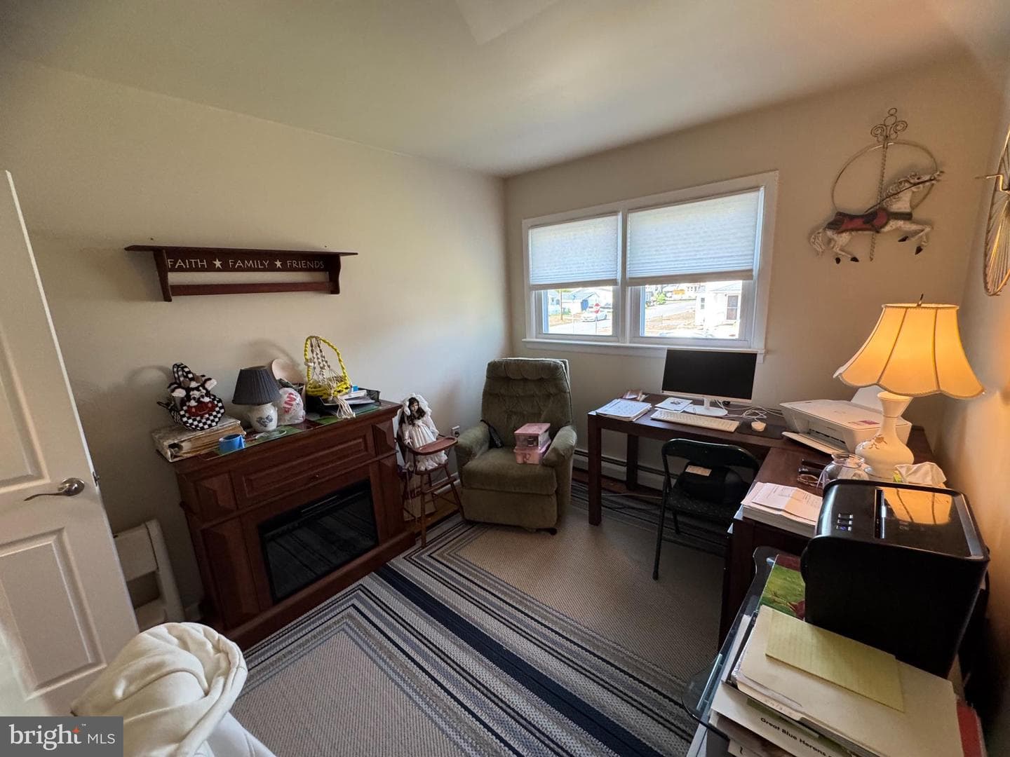 225 Park Ave photo 43