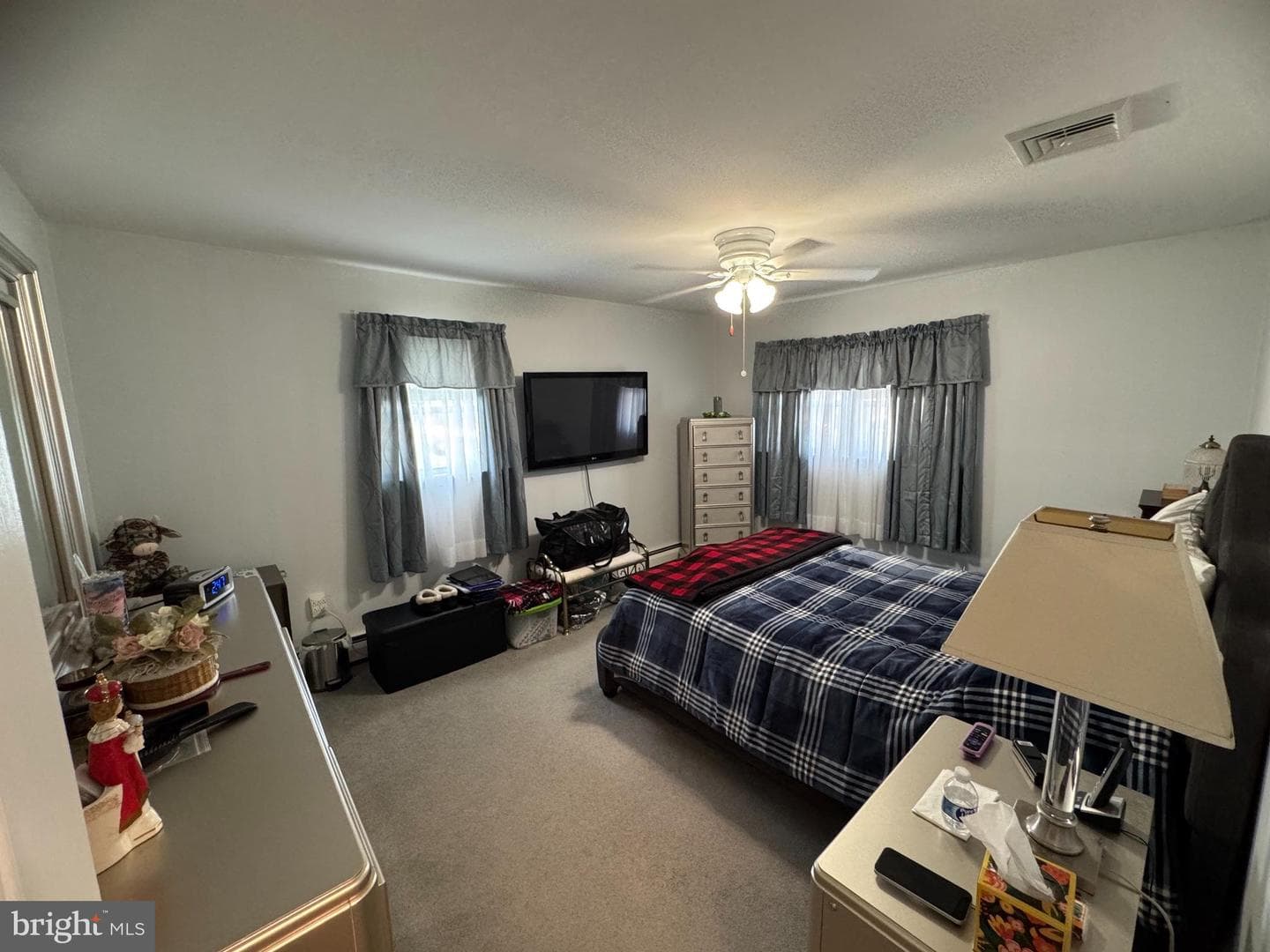 225 Park Ave photo 46