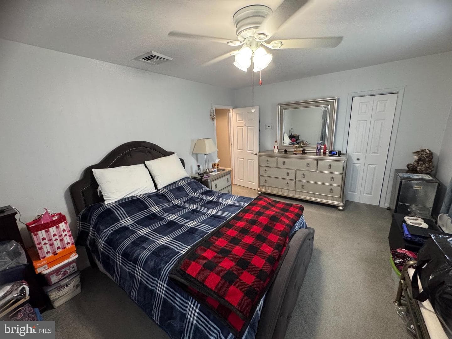 225 Park Ave photo 47