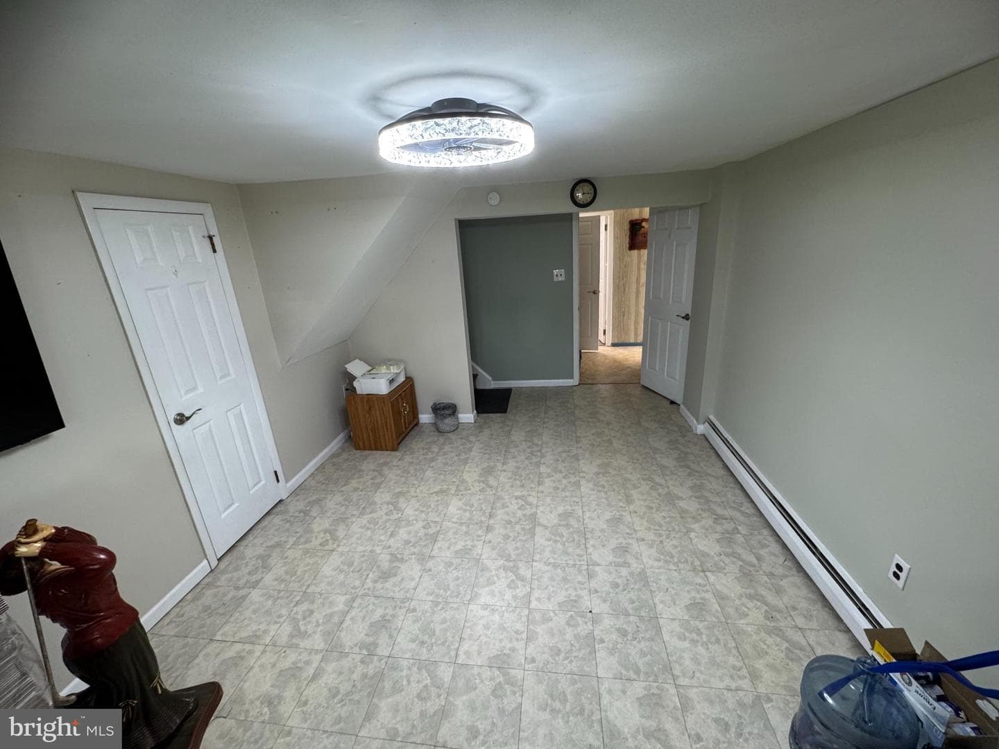 225 Park Ave photo 63