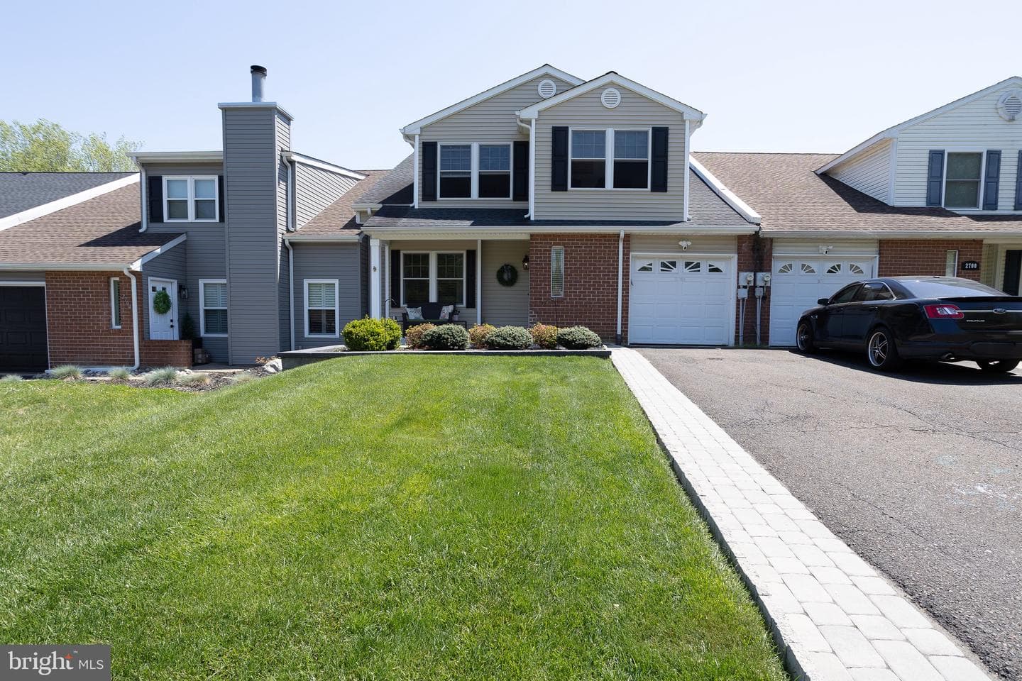 2702 Dudley Court
