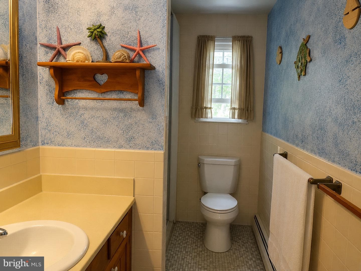 700 Gordon Drive photo 14