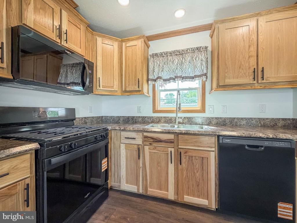 3402 Clayton Drive photo 7