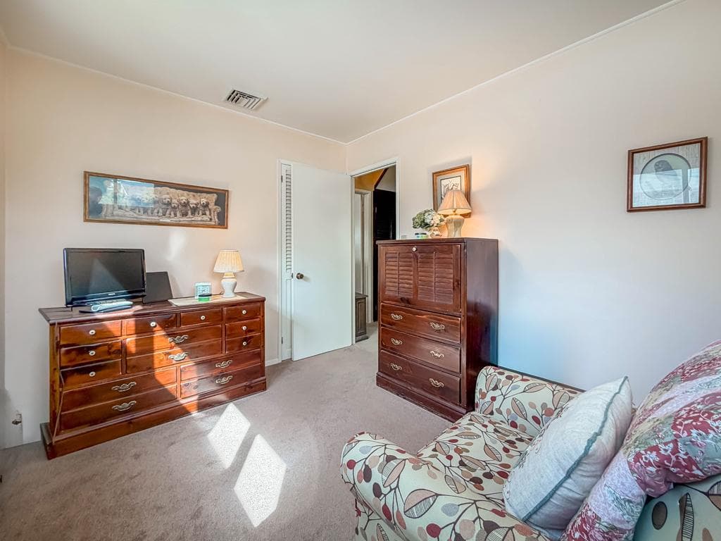 44 Cotton Road photo 19