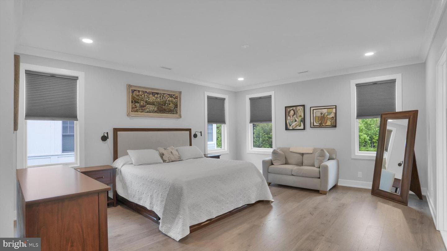 171 N Main Street #unit 2 photo 36