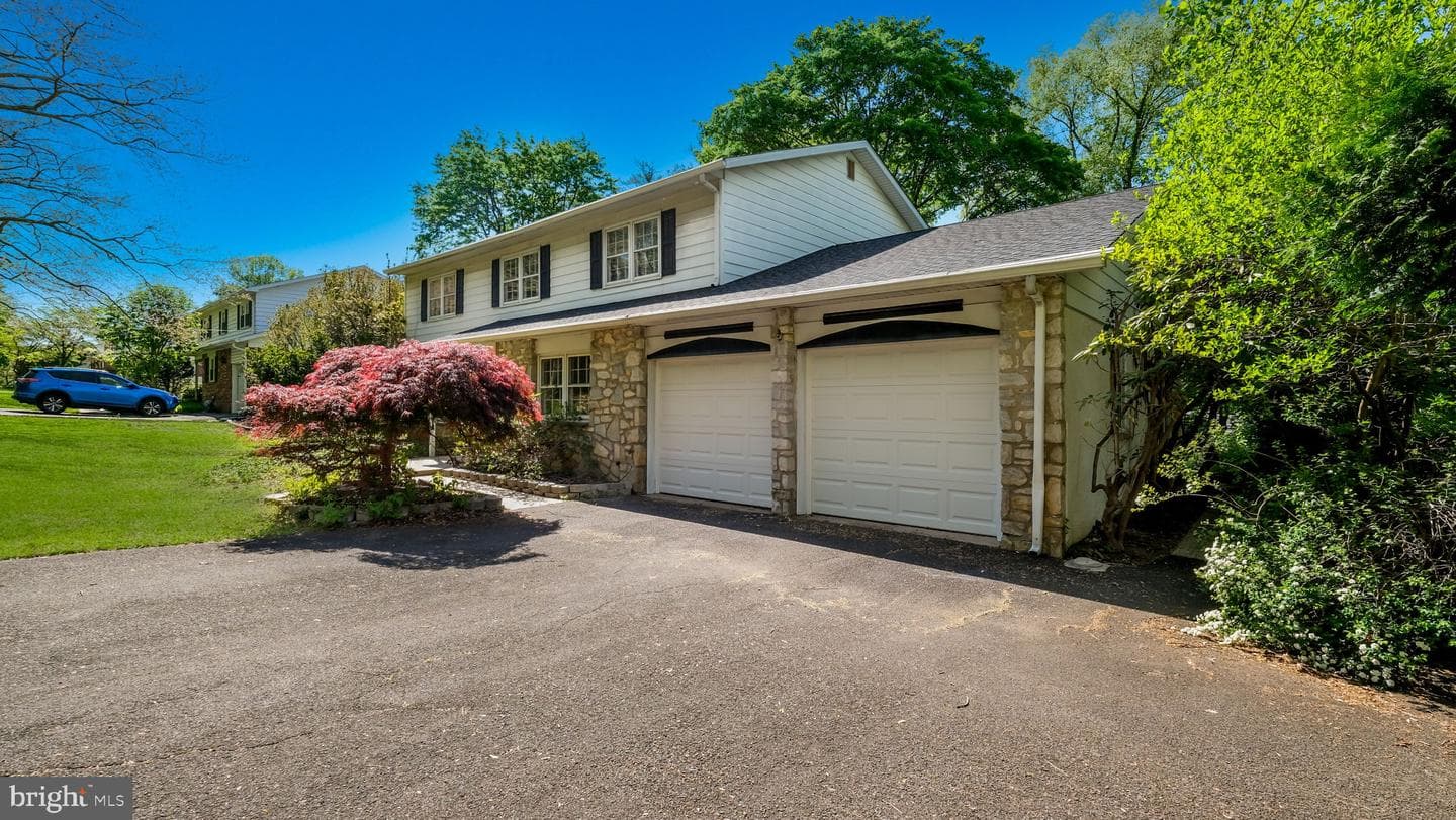 1086 Gravel Hill Road photo 3