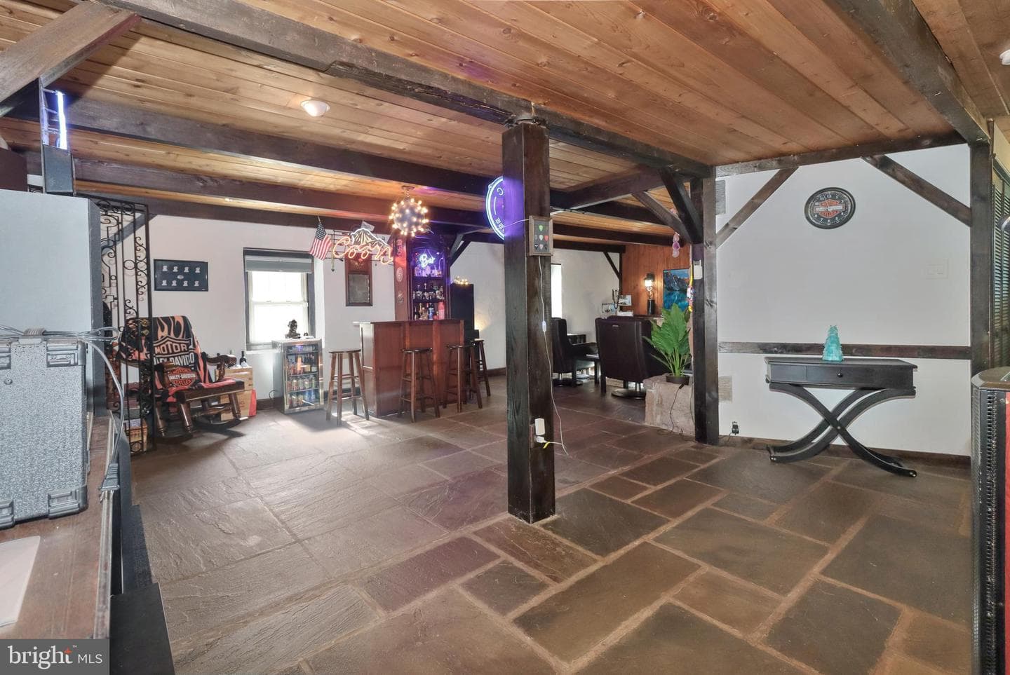 713 Ardsley Court photo 41