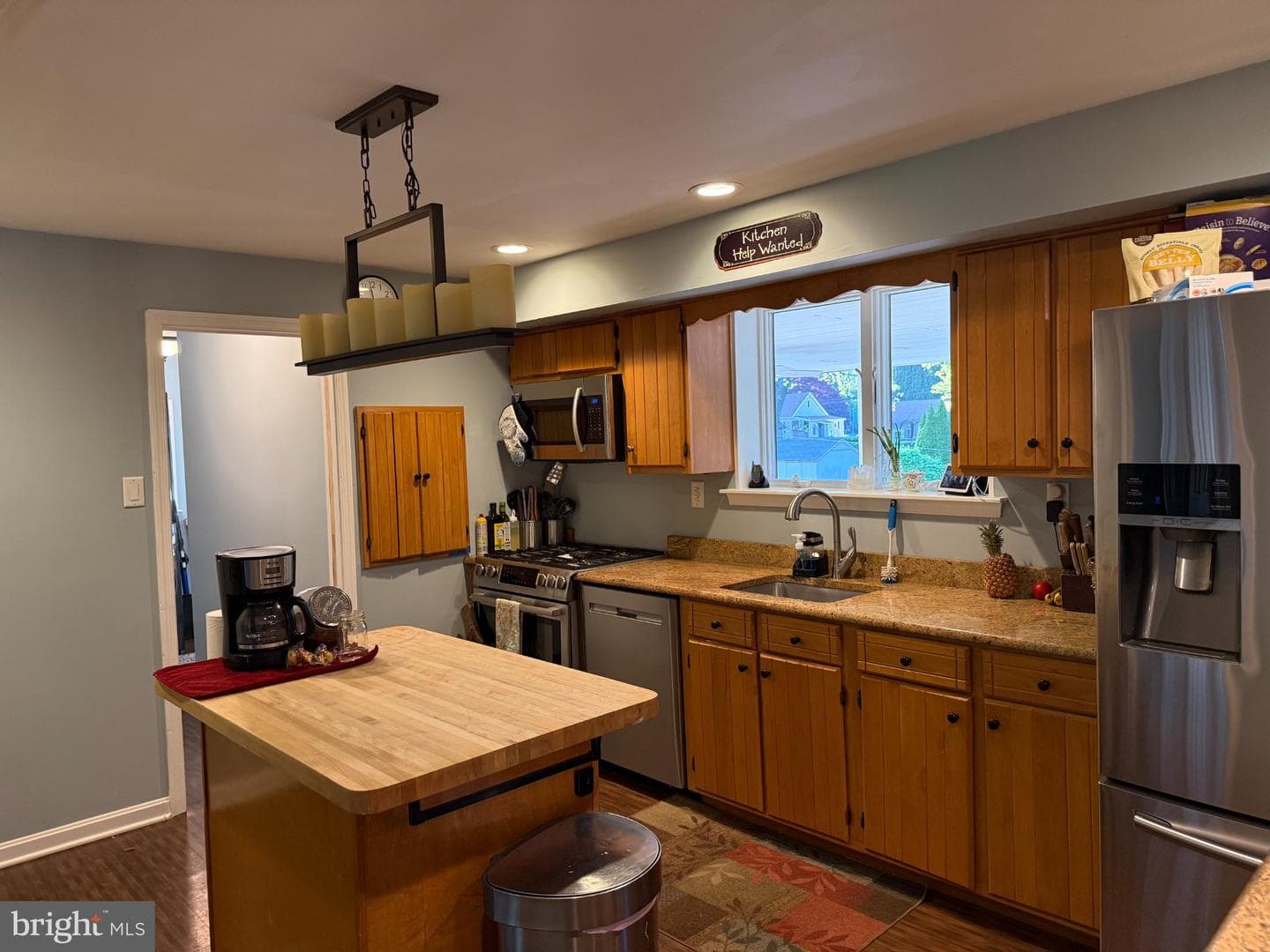 304 W Highland Avenue photo 10