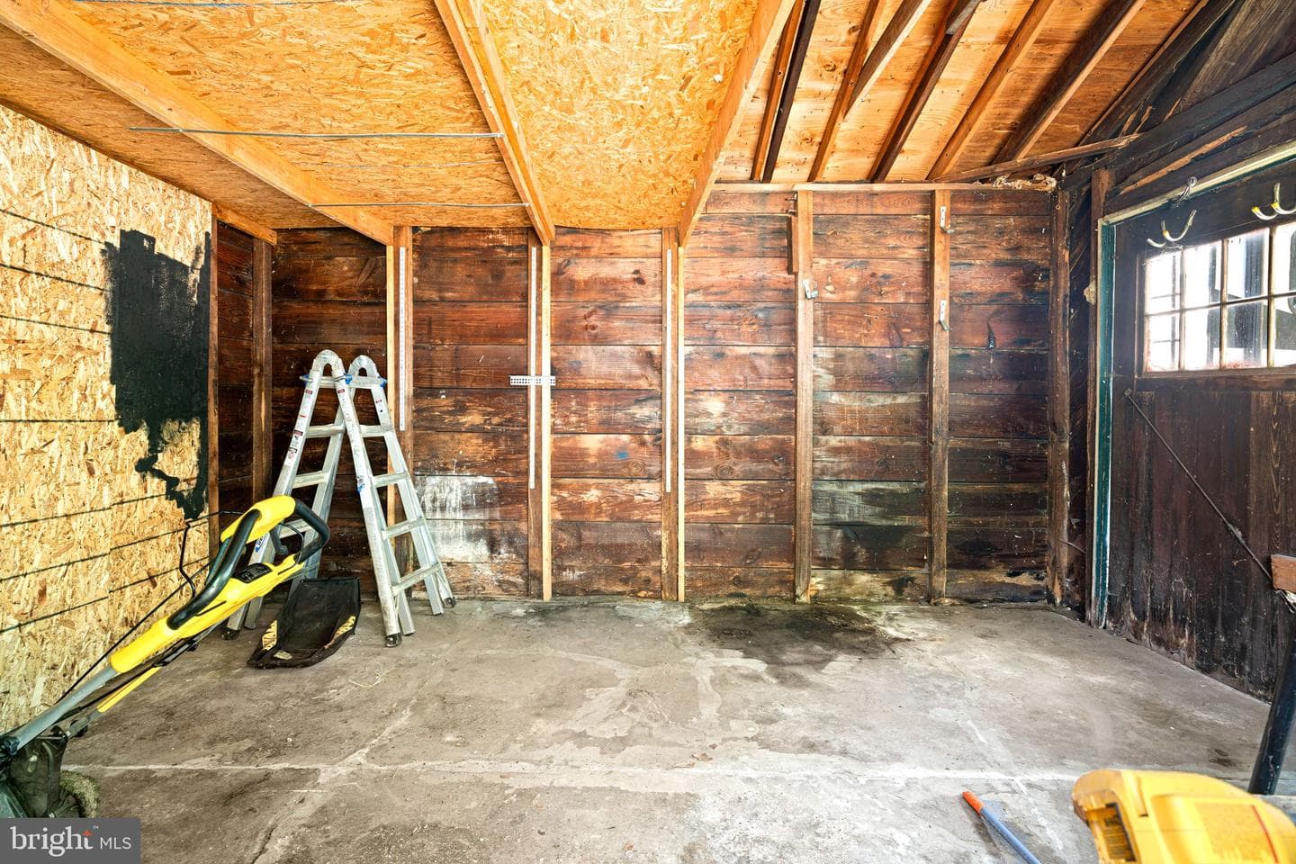 848 Cedar Avenue photo 30