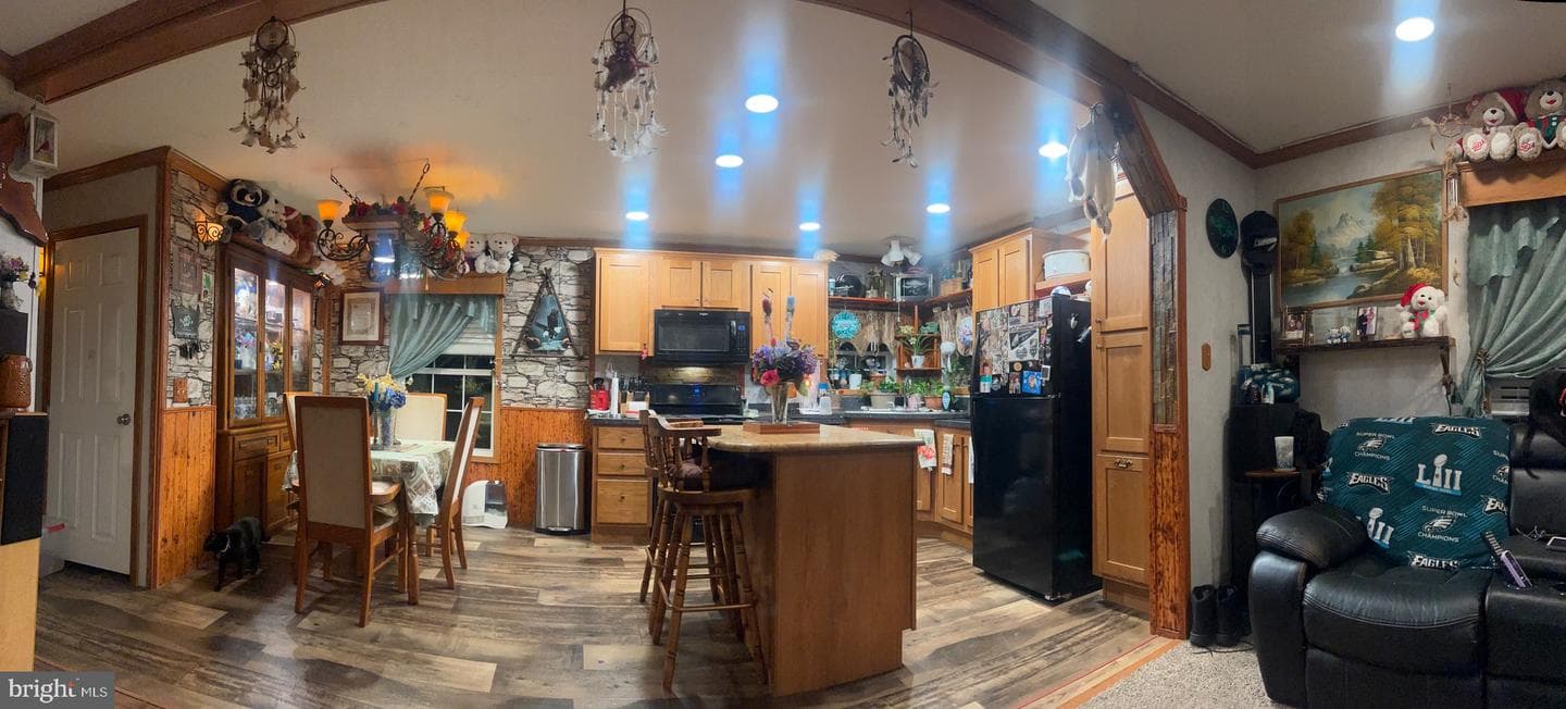 5232 Roseberry Drive photo 7