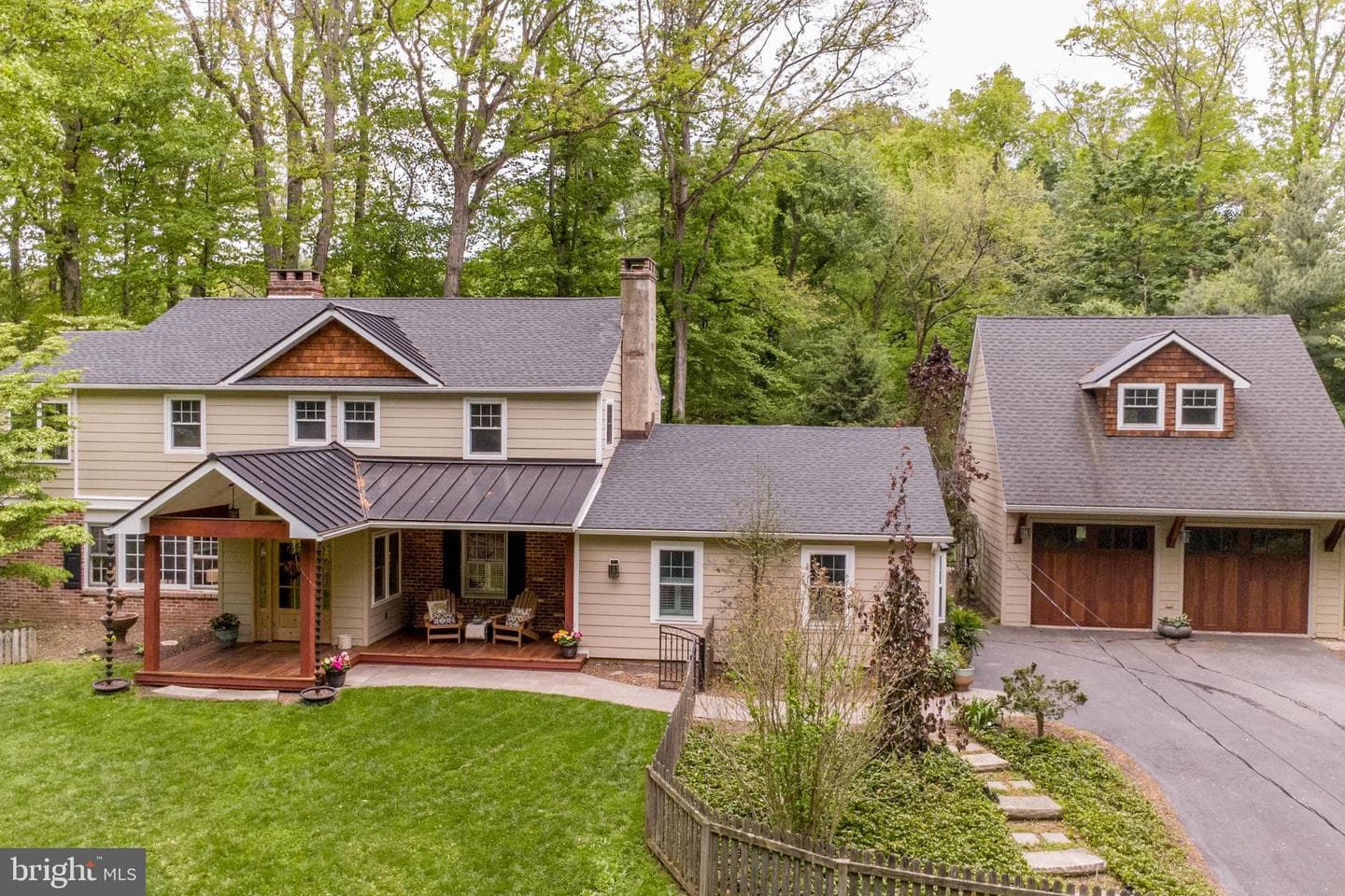 15 Dogwood Lane photo 3