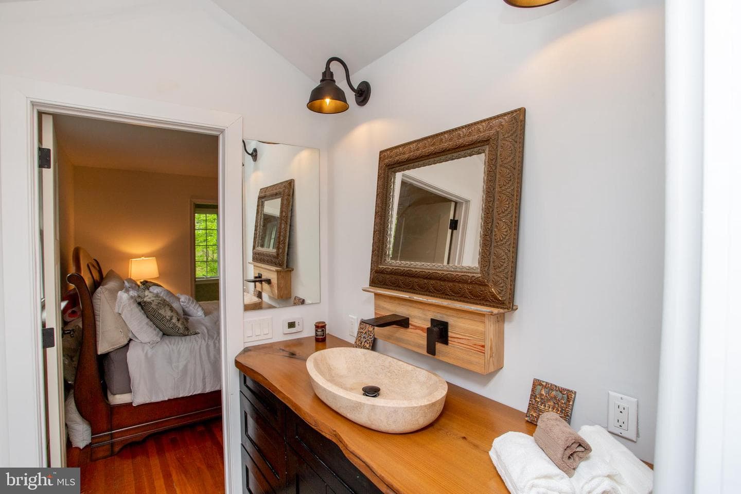 15 Dogwood Lane photo 42