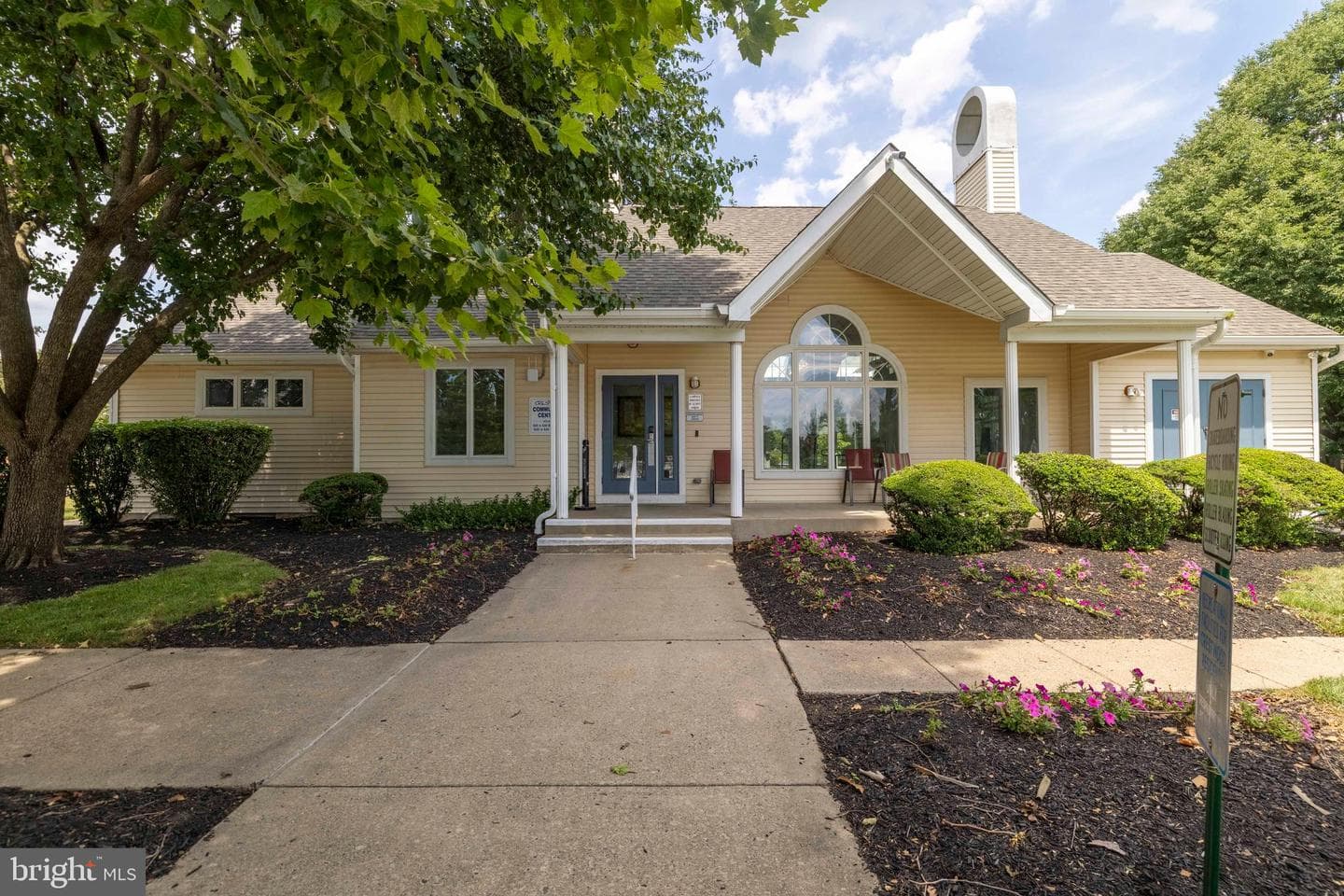 286 Juanita Court photo 25