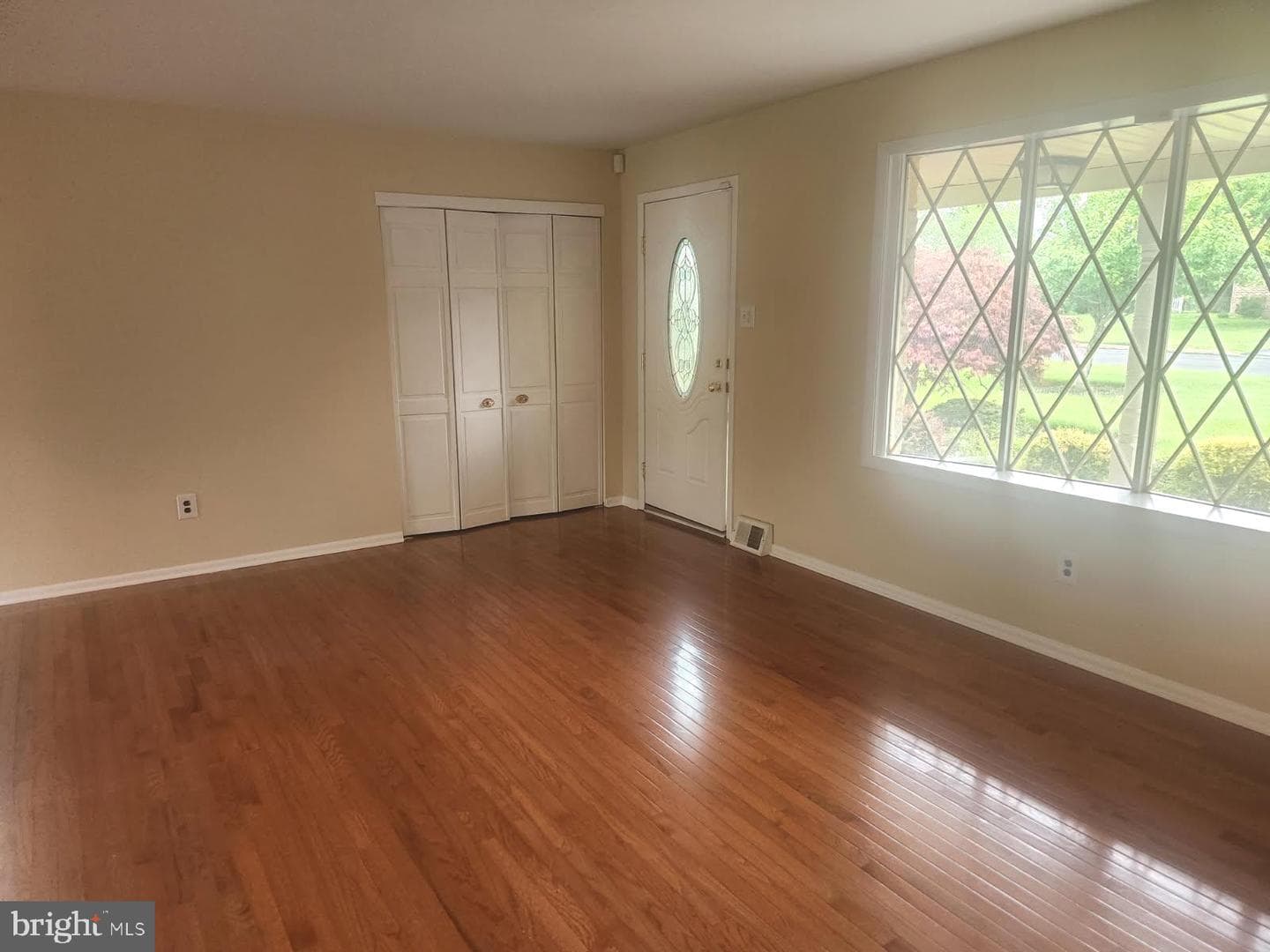 120 W Georgianna Drive photo 3