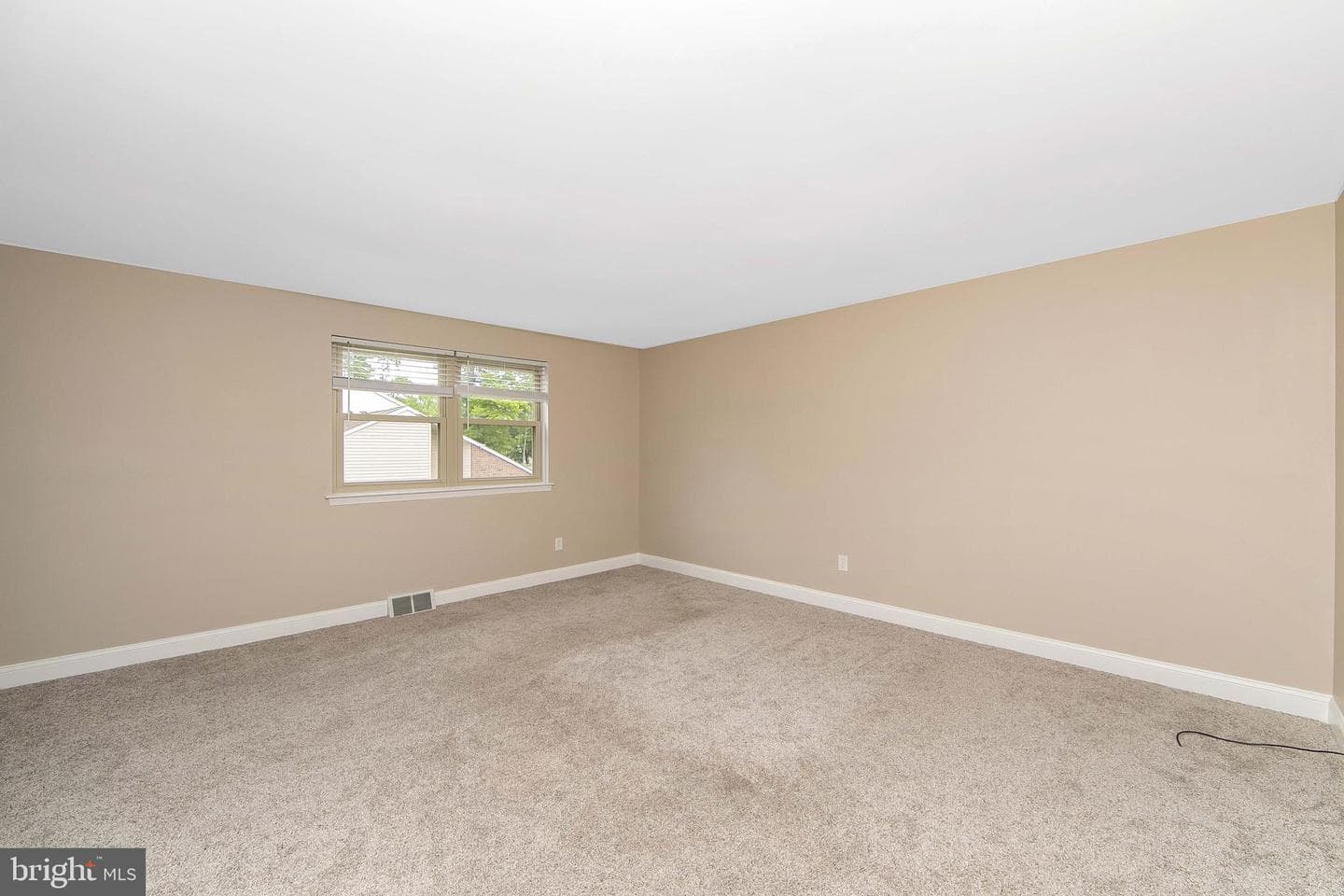 1109 Sheffield Court photo 26