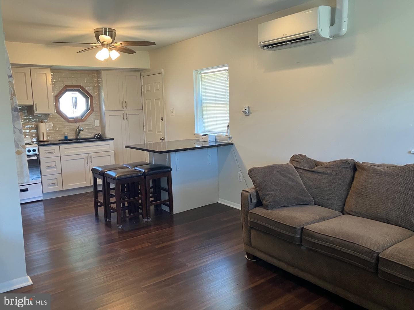 2860 High Avenue photo 7