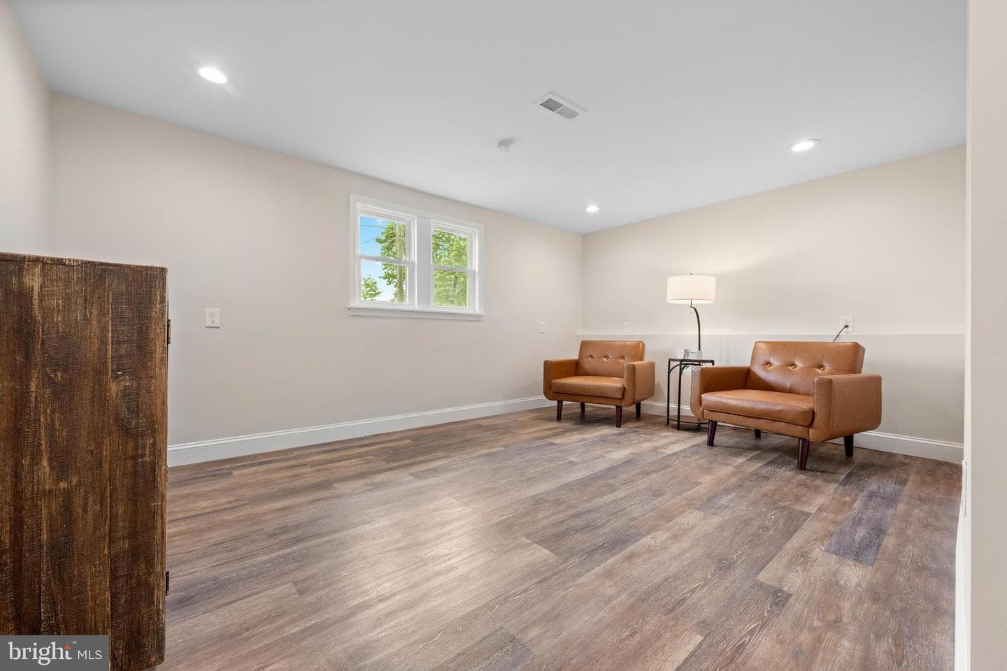 972 Log College Drive photo 22