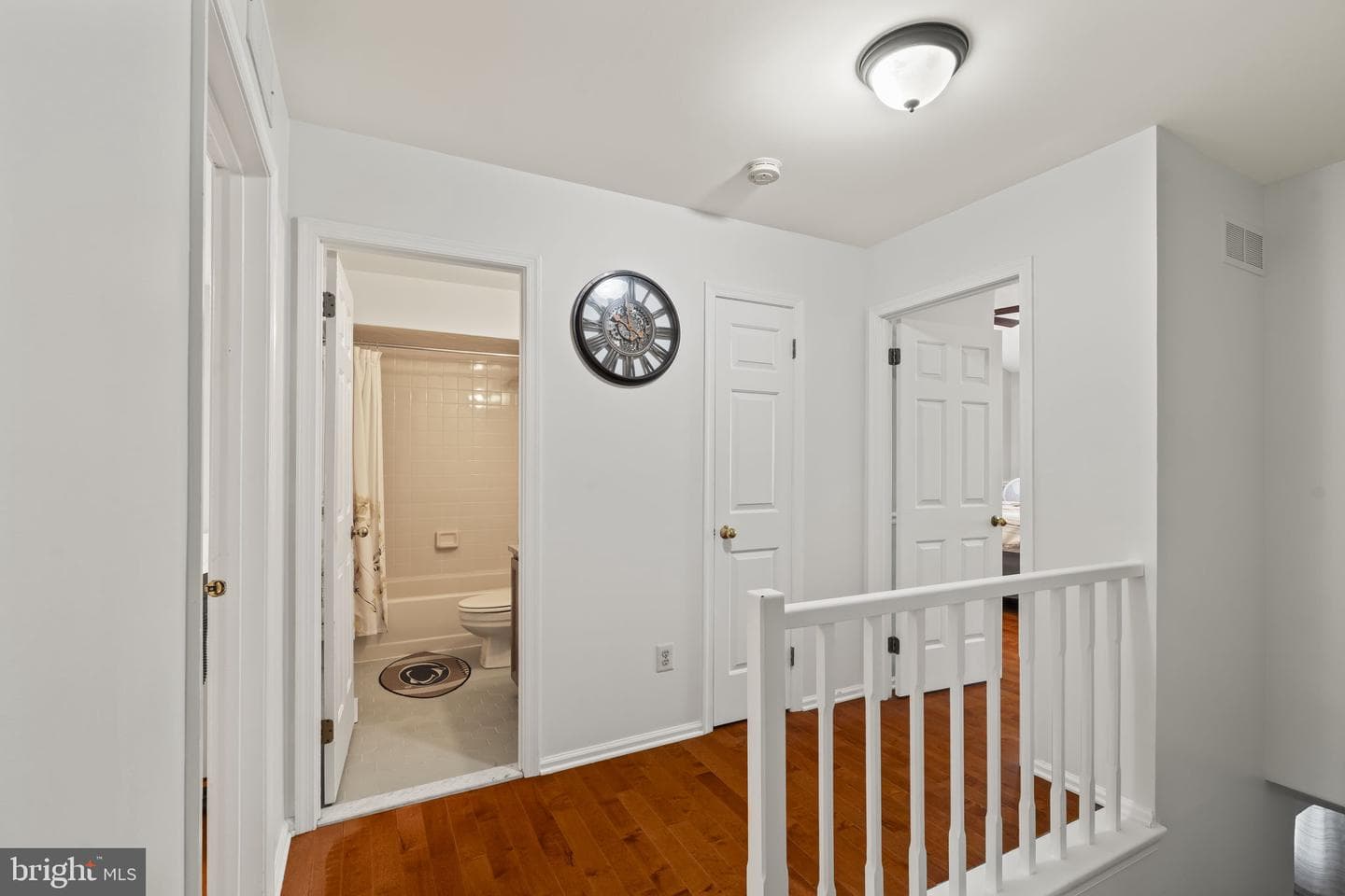 1563 Applewood Circle photo 25