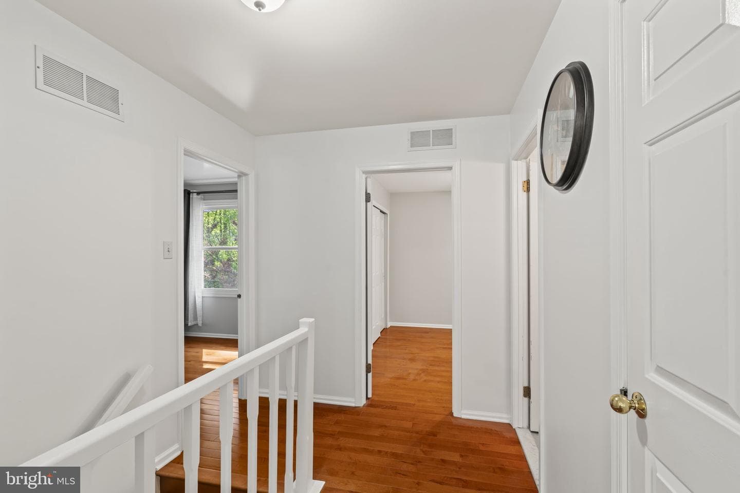1563 Applewood Circle photo 27