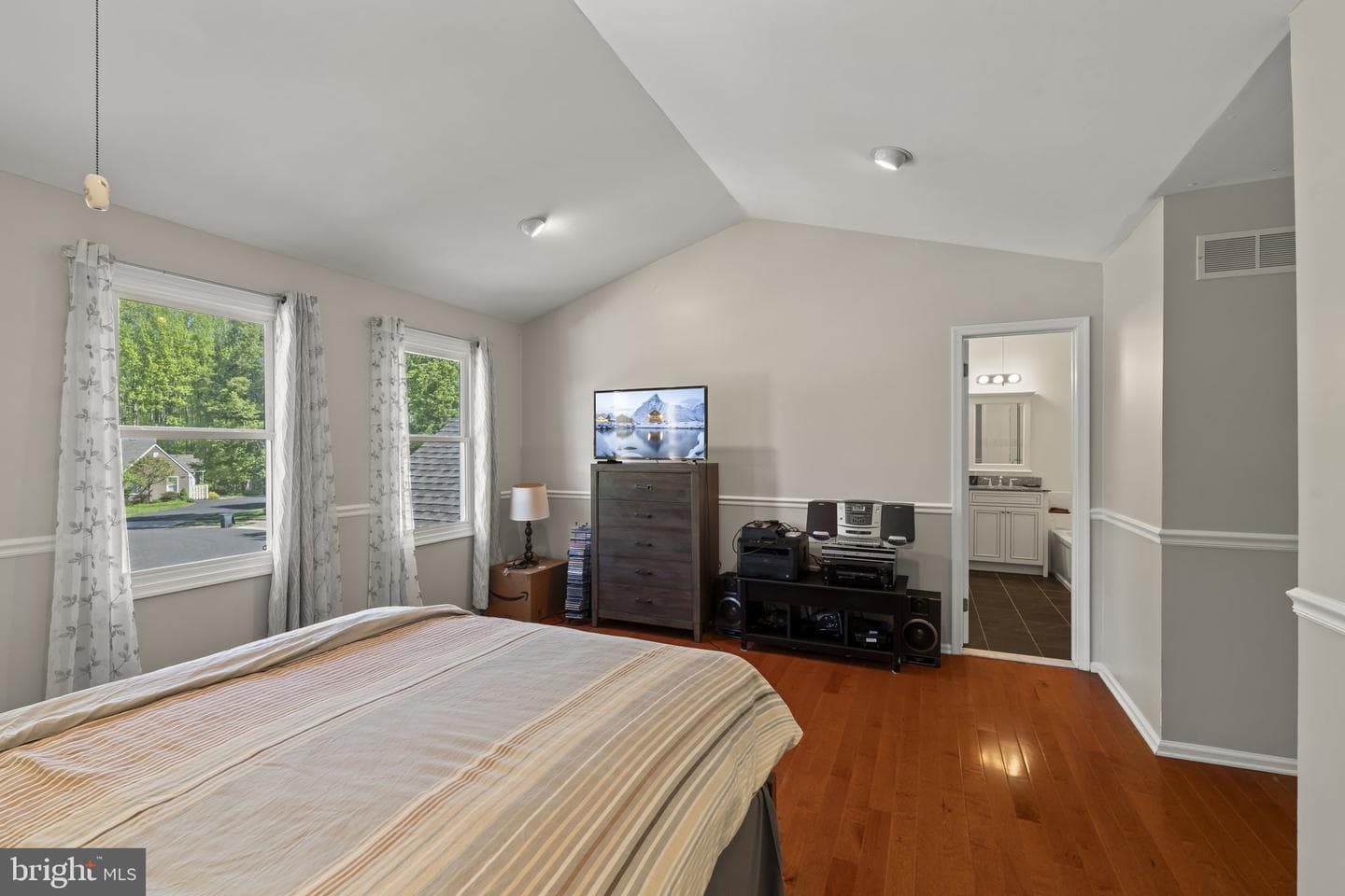 1563 Applewood Circle photo 30