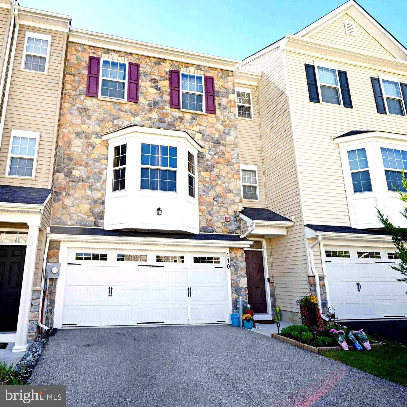 170 Graystone Drive photo 1