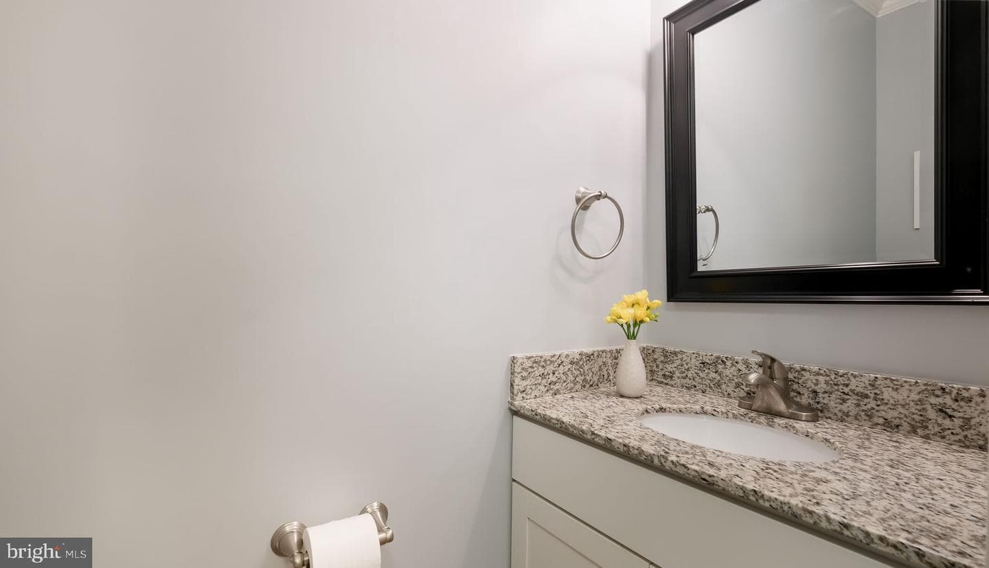 74 Basil Road photo 18