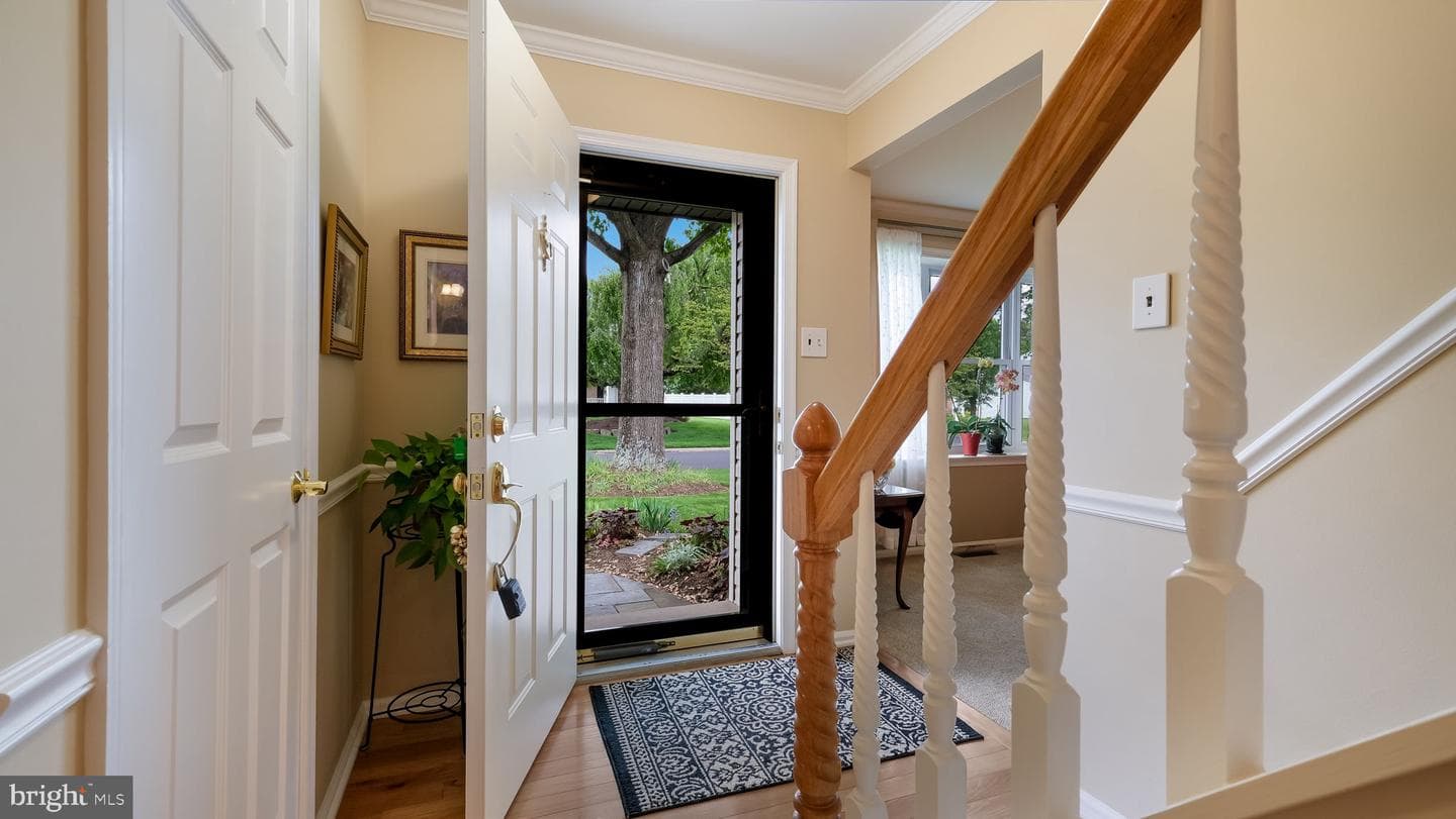 74 Basil Road photo 2
