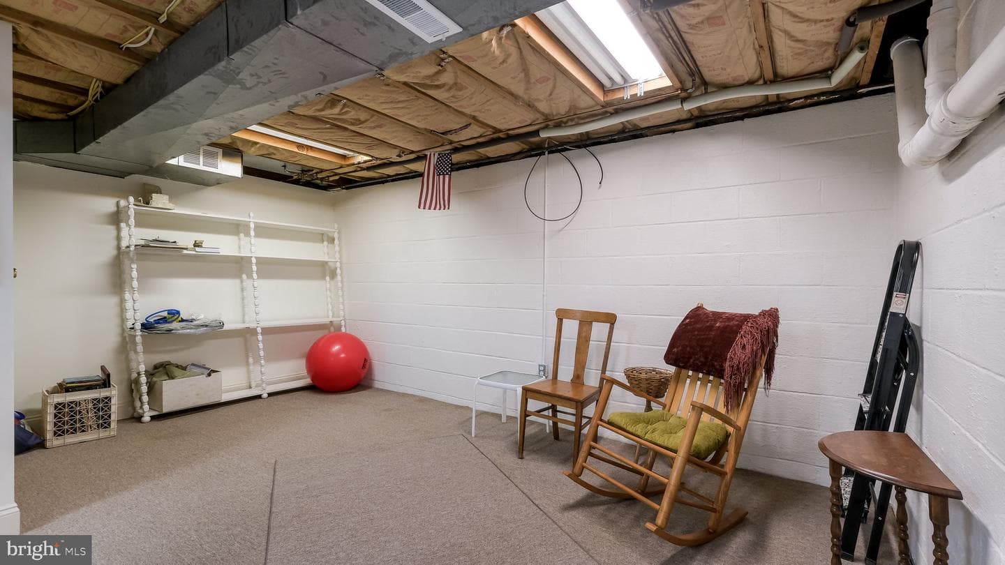 74 Basil Road photo 27