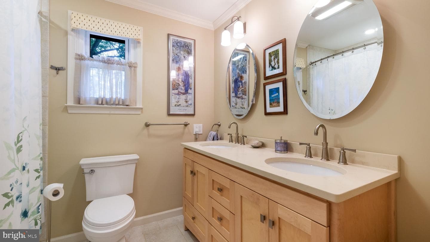 74 Basil Road photo 31