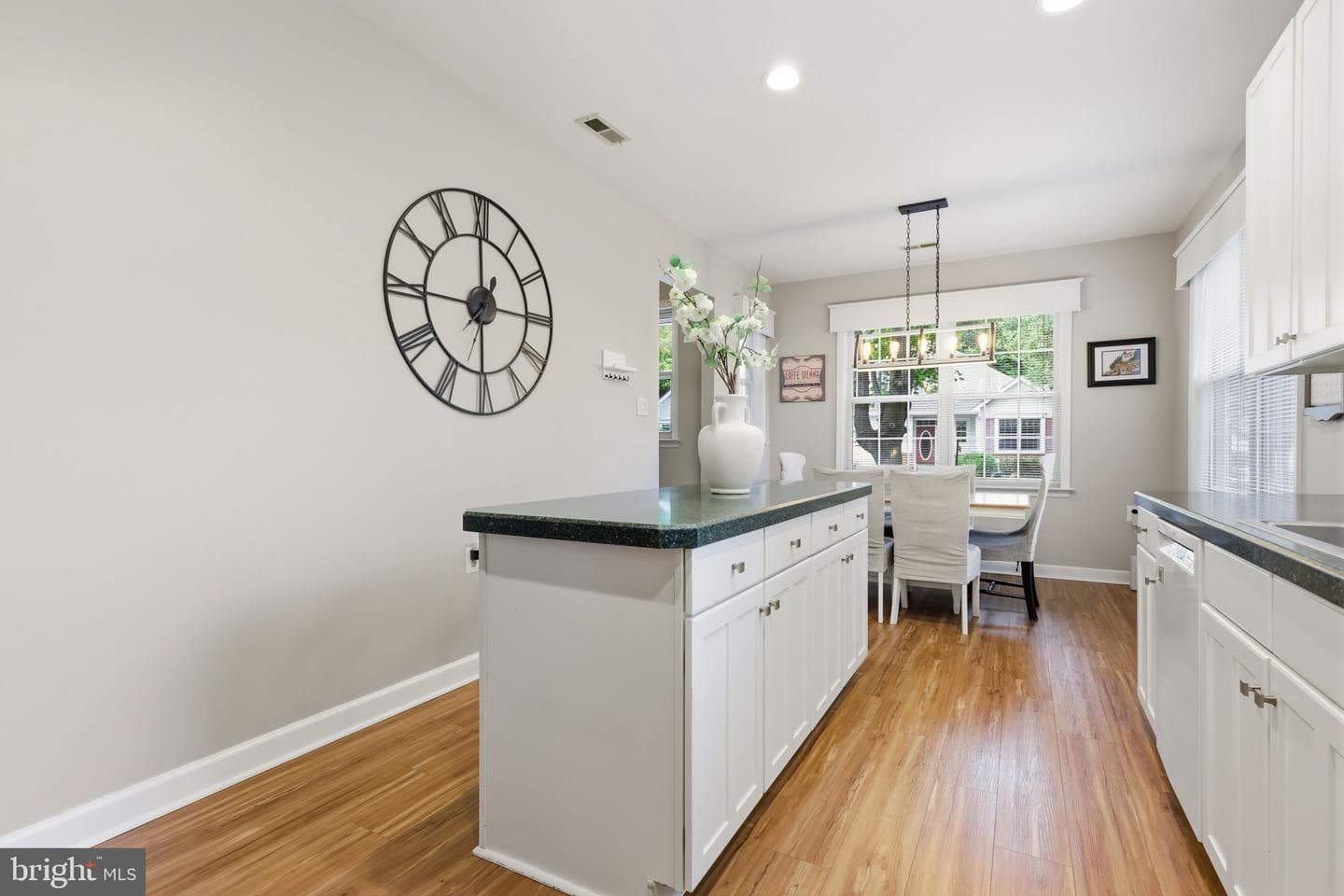 19 Black Eyed Susan Road photo 9
