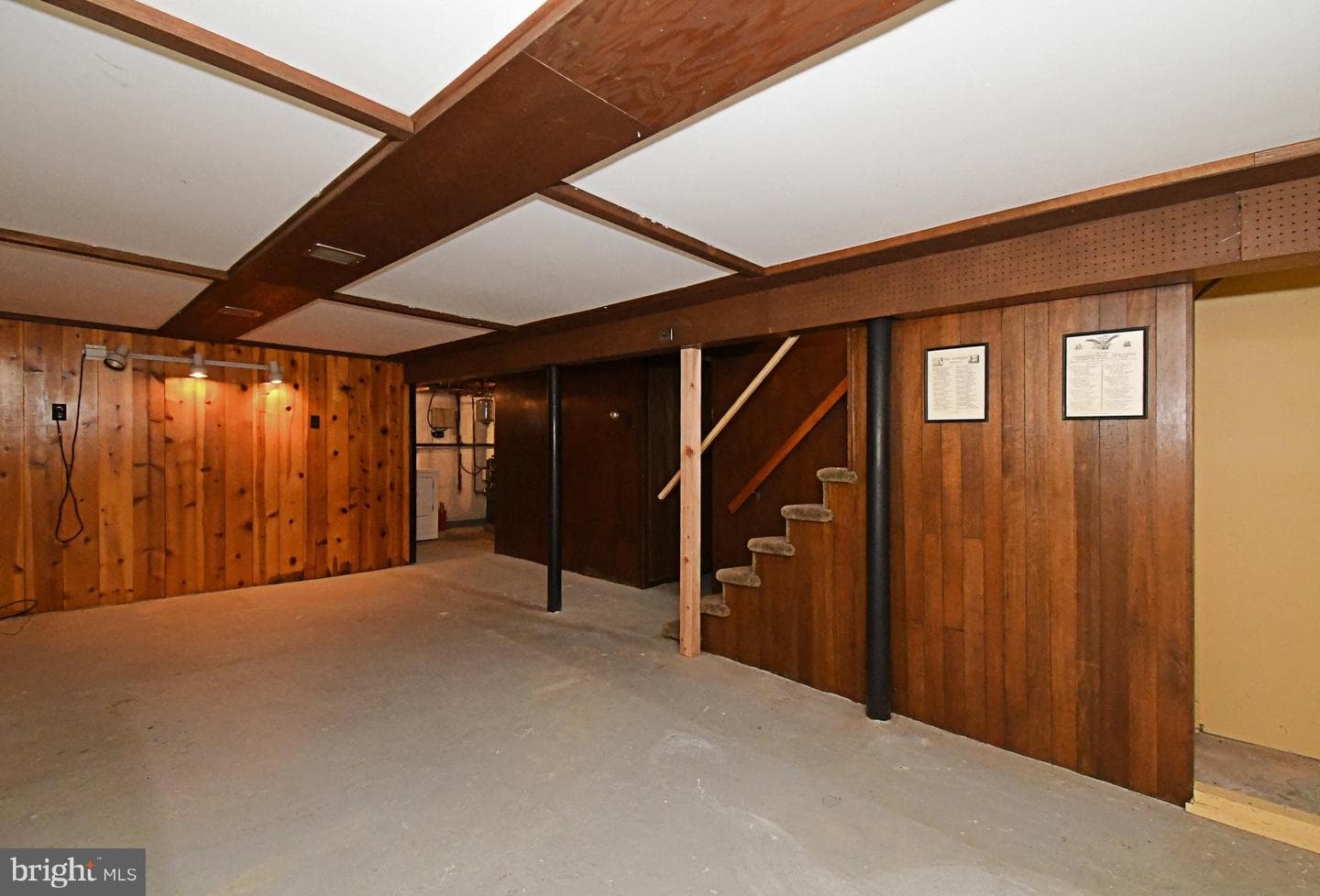 1604 N Meadowbrook Road photo 30