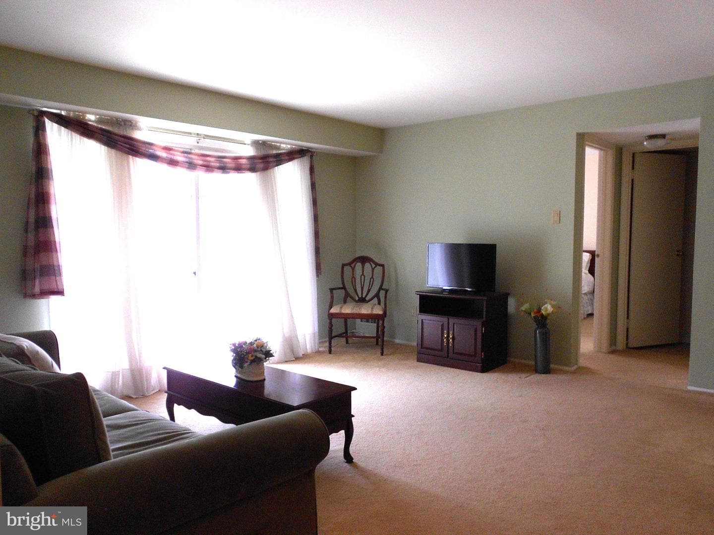 1603 Society Place photo 5
