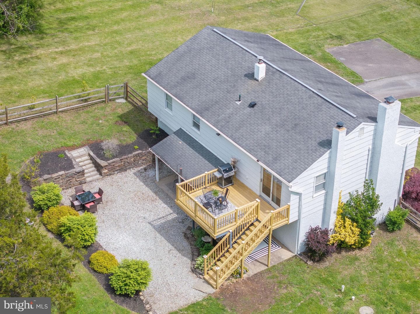 734 Skunk Hollow Road photo 28