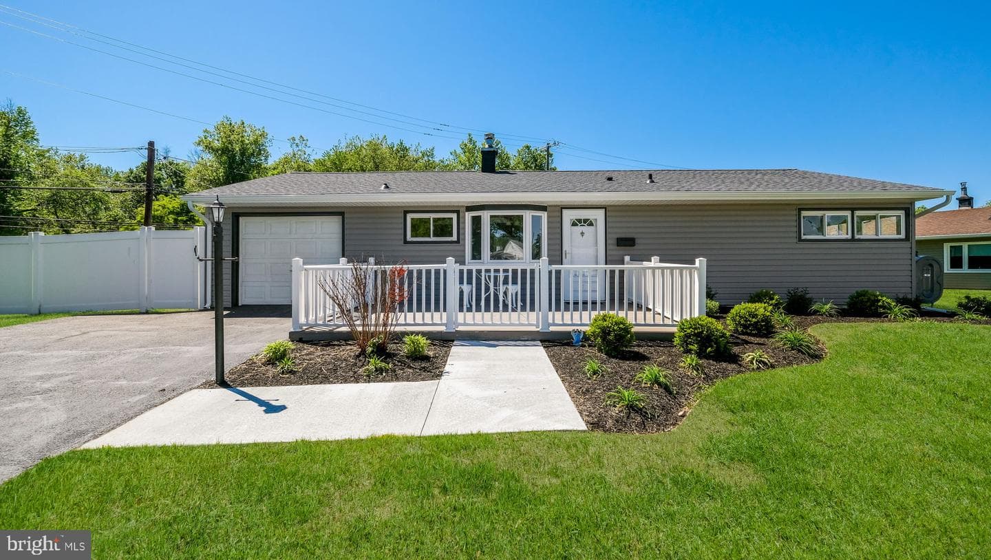 7 Indian Creek Dr