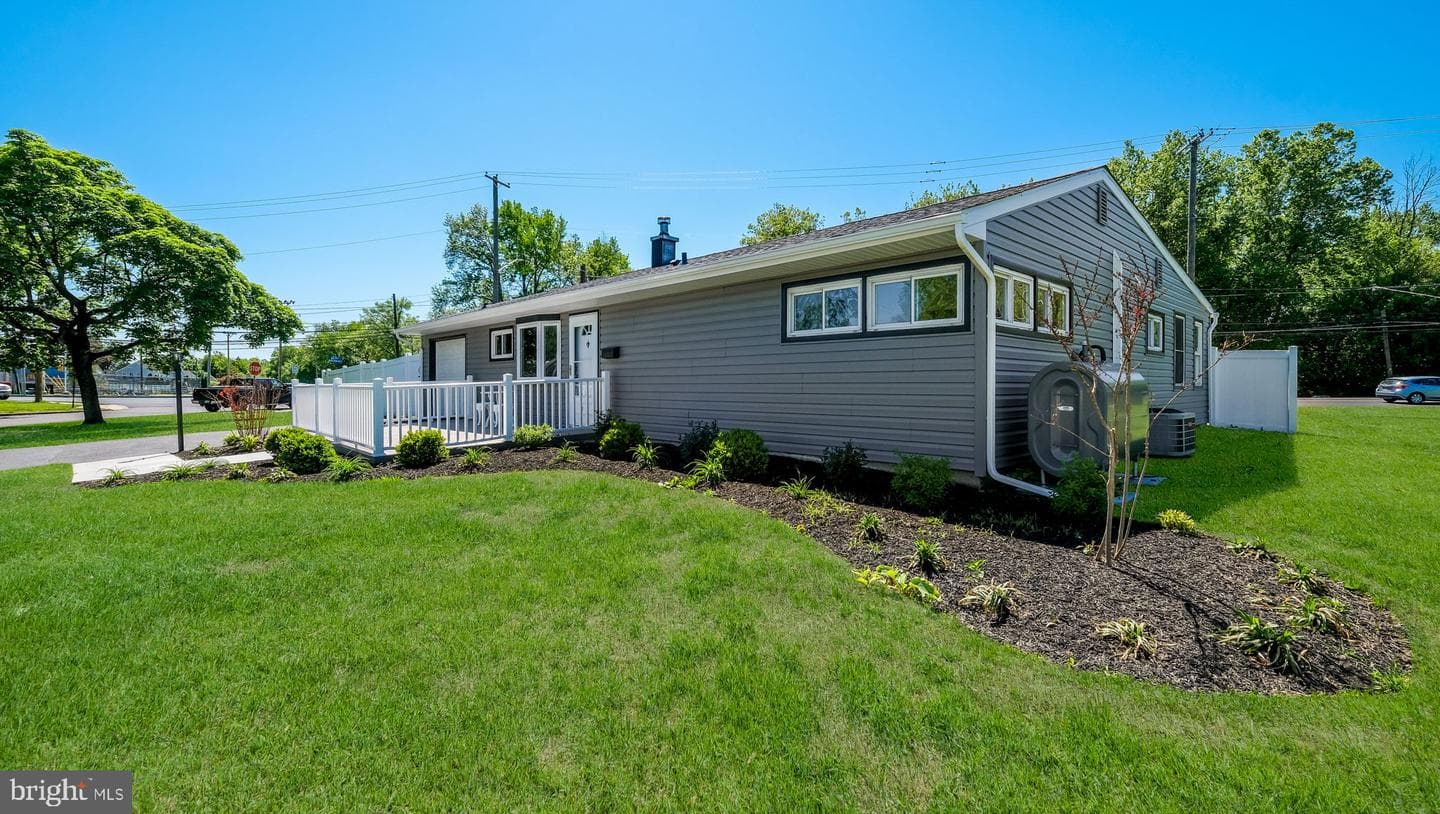 7 Indian Creek Dr photo 4