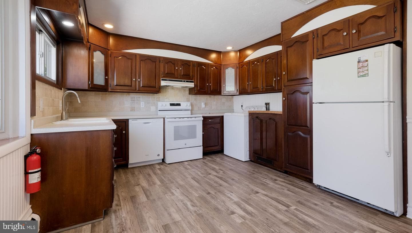7 Indian Creek Dr photo 8